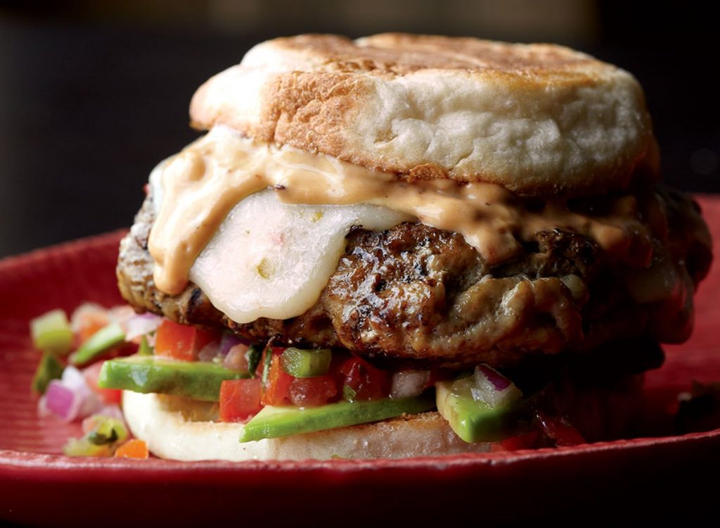 Receta de hamburguesa de pavo del suroeste baja en calorías - Alimentación  Saludable